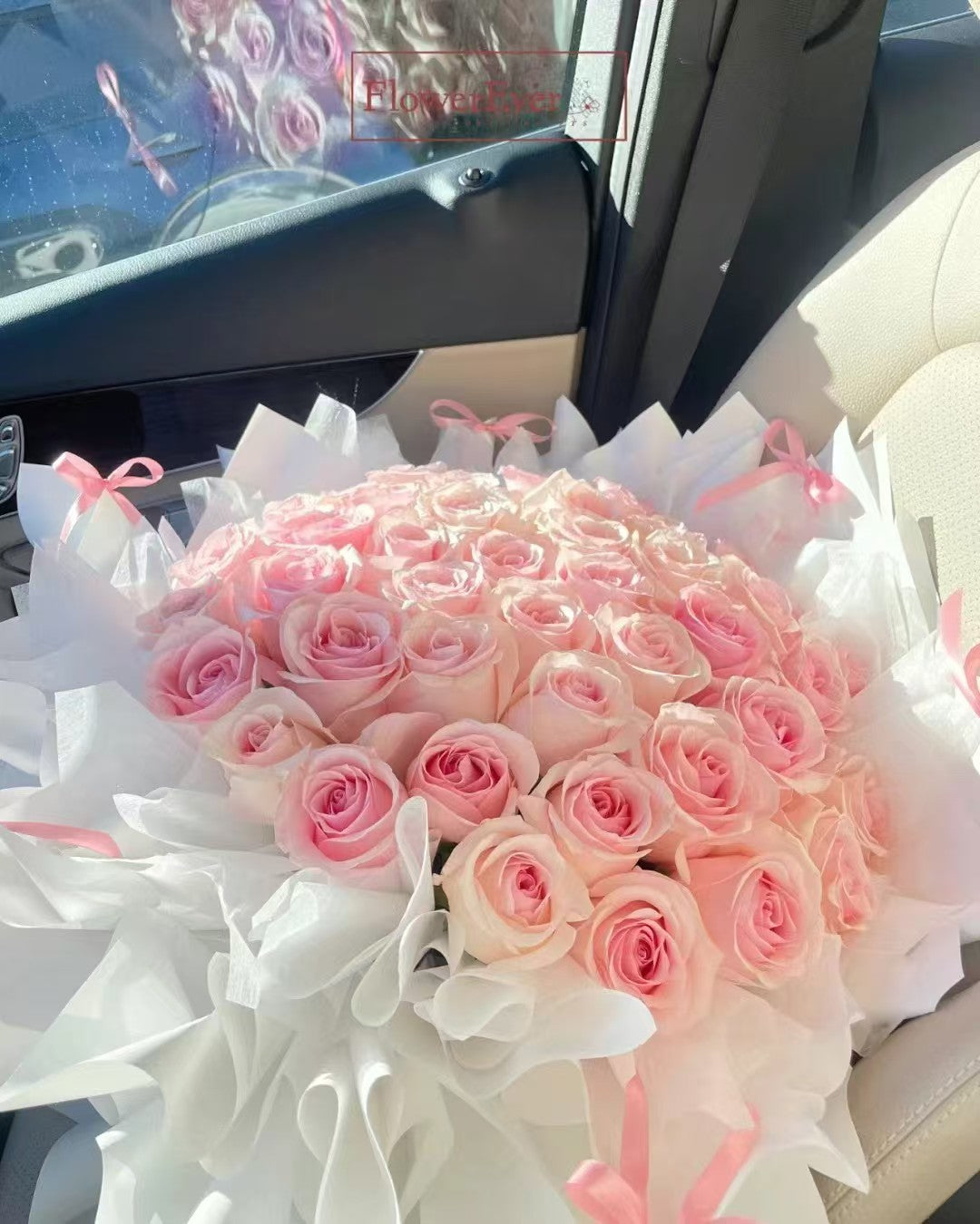 Luxury Style Round Rose Bouquet|52 Stems