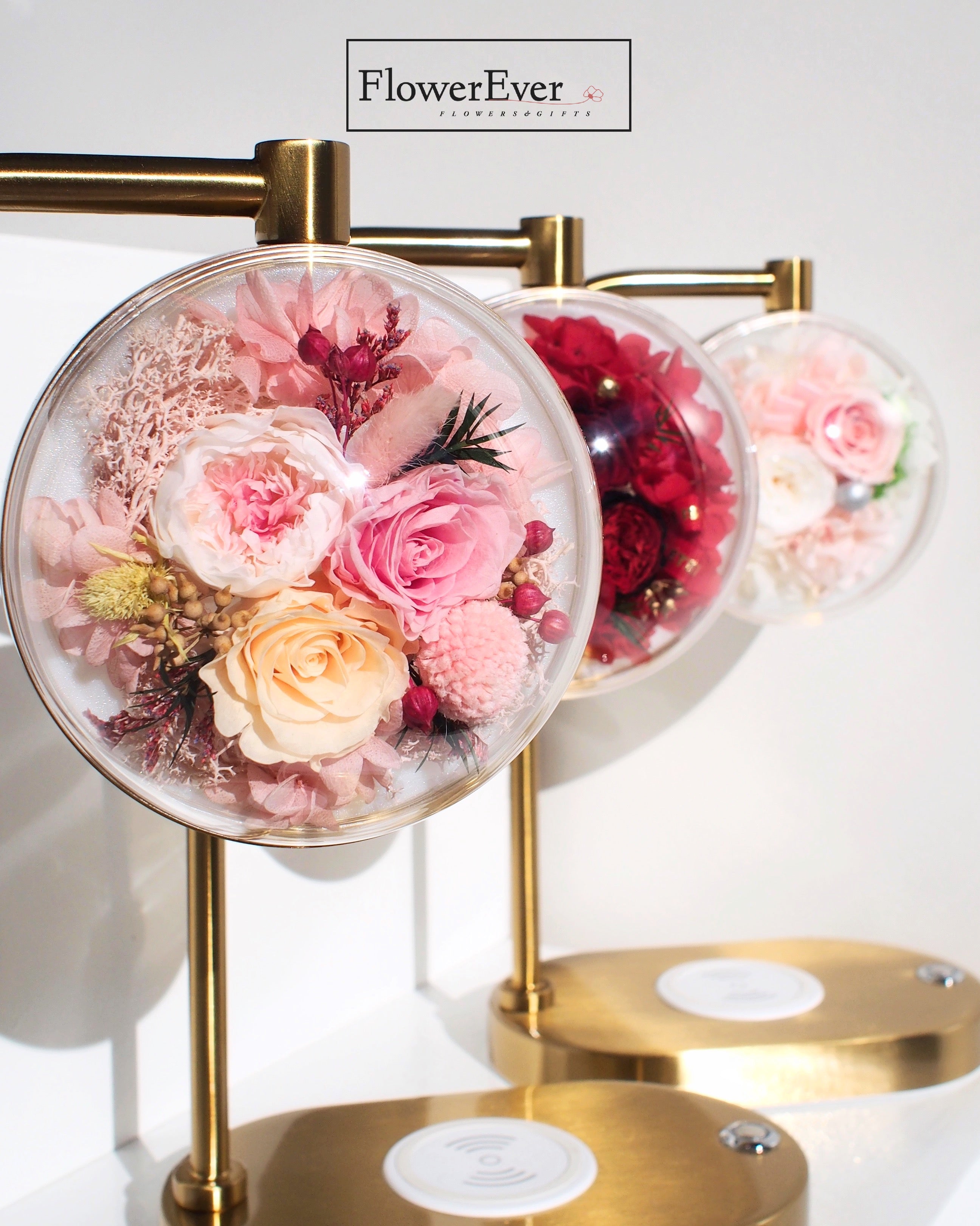 Preserved Real Rose Night Lamp w. Fast Wireless Phone Charging|Modern Floral Gifts
