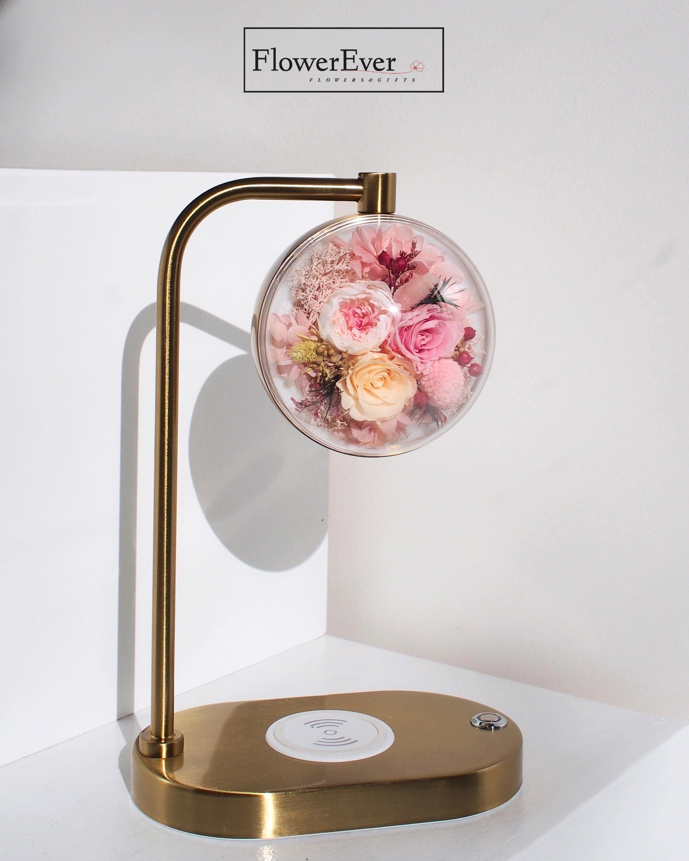 Preserved Real Rose Night Lamp w. Fast Wireless Phone Charging|Modern Floral Gifts