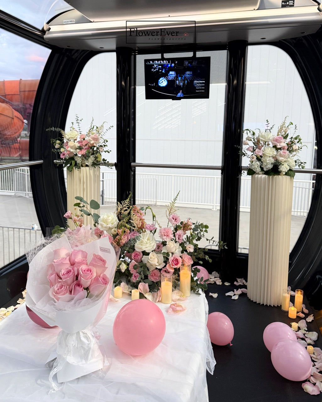 NYC Ferris Wheel Proposal Decor-Flowers, Balloon + Bouquet – New York proposal decorator FlowerEver NYC
