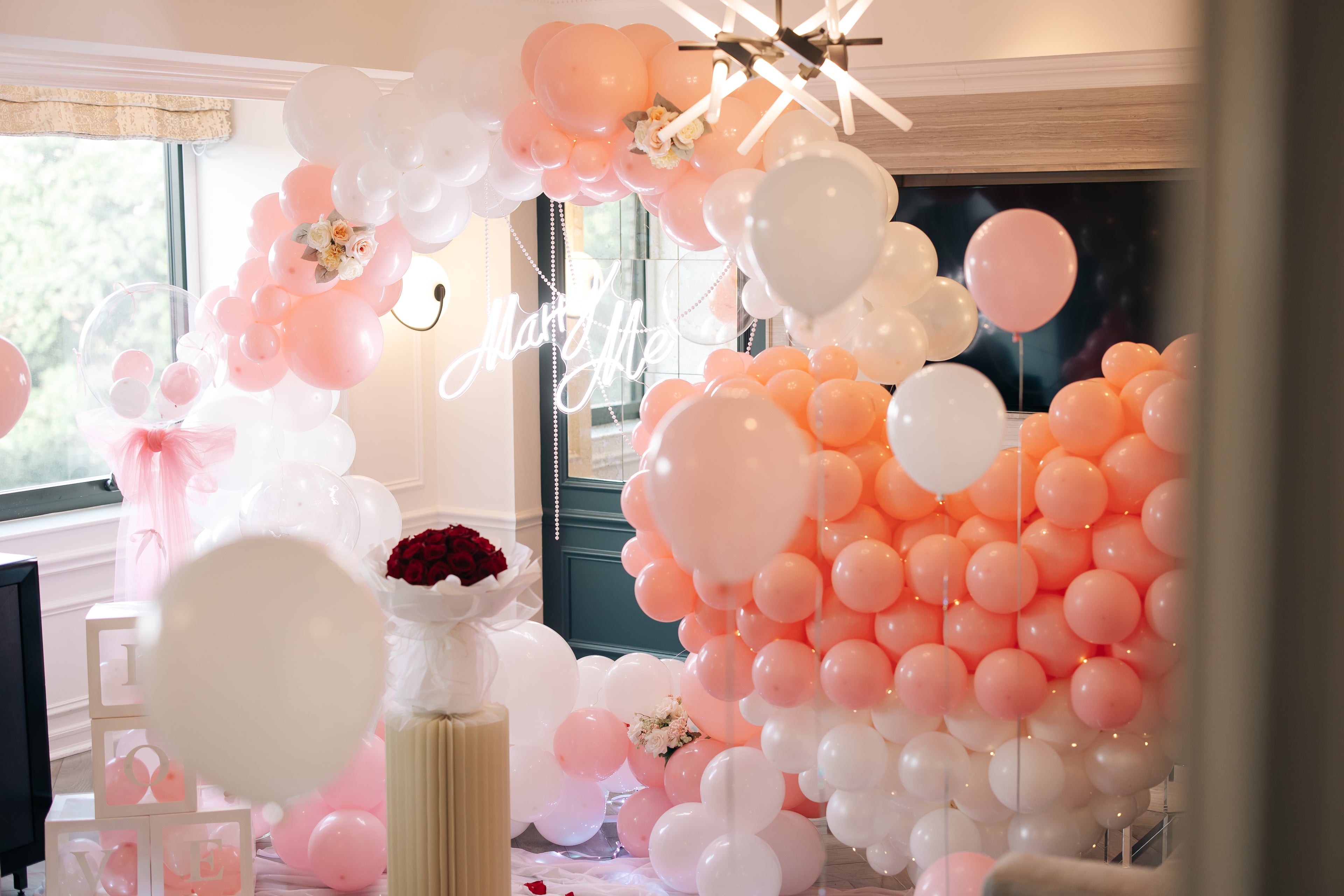 NYC Sweet Love Proposal Decor|Balloon Arch & Giant Heart + Red Rose Bouquet