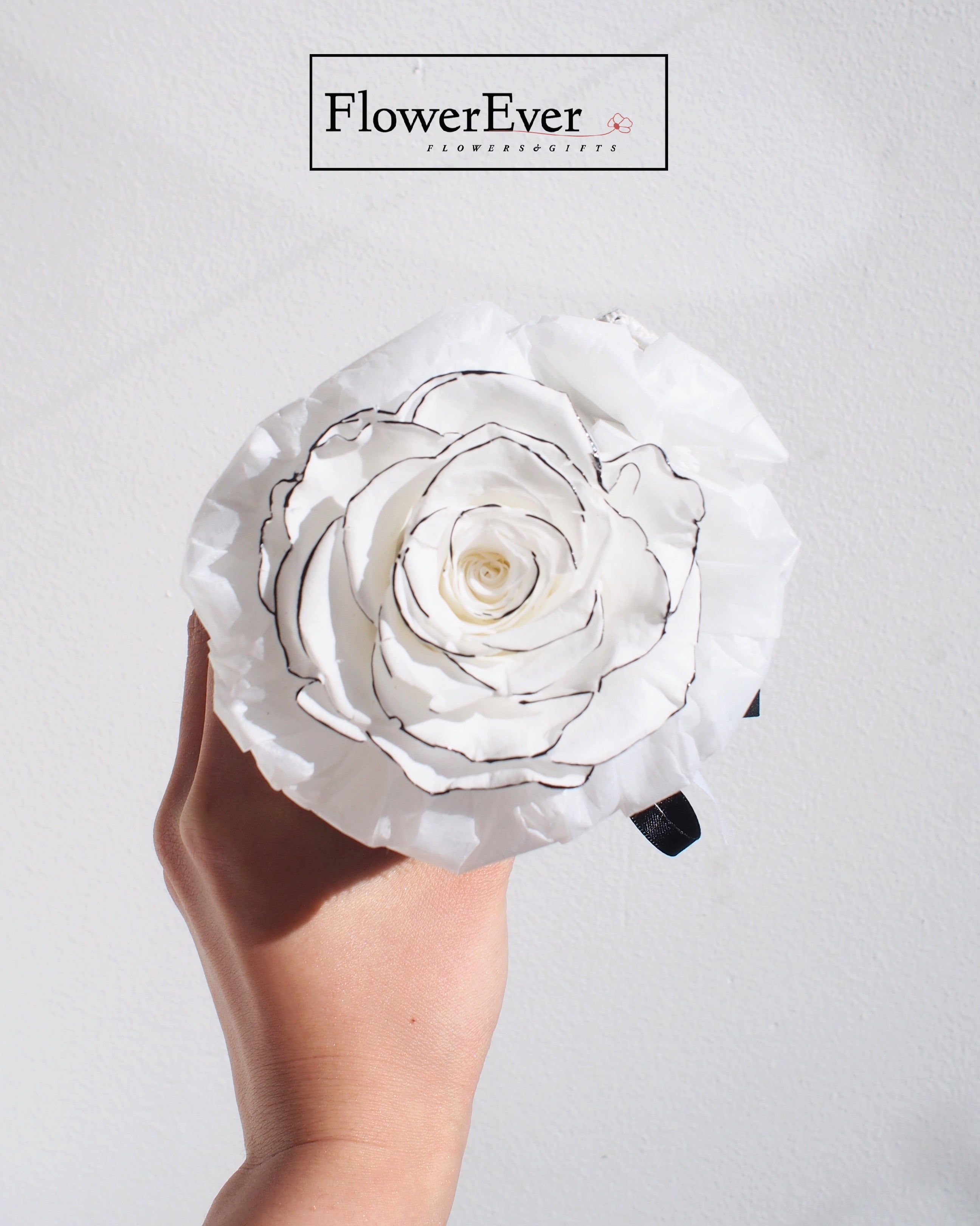Designer-Inspired Preserved Real Rose Mini Blue Bouquet - Elegant & Chic
