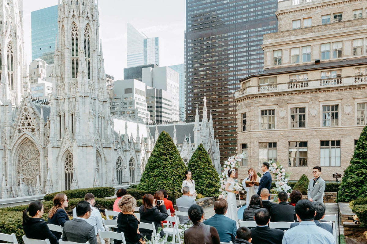 Wedding Florals at 620 Loft & Garden NYC: A Design Guide for Couples