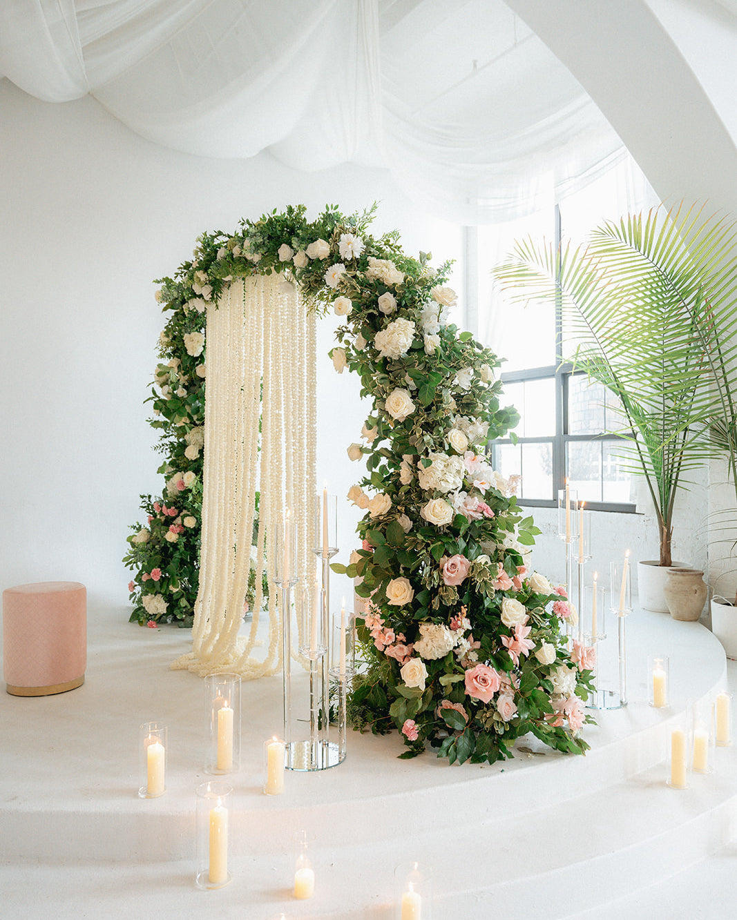 How Long Do Fresh Flowers Last at Events? Tips from NYC Florists