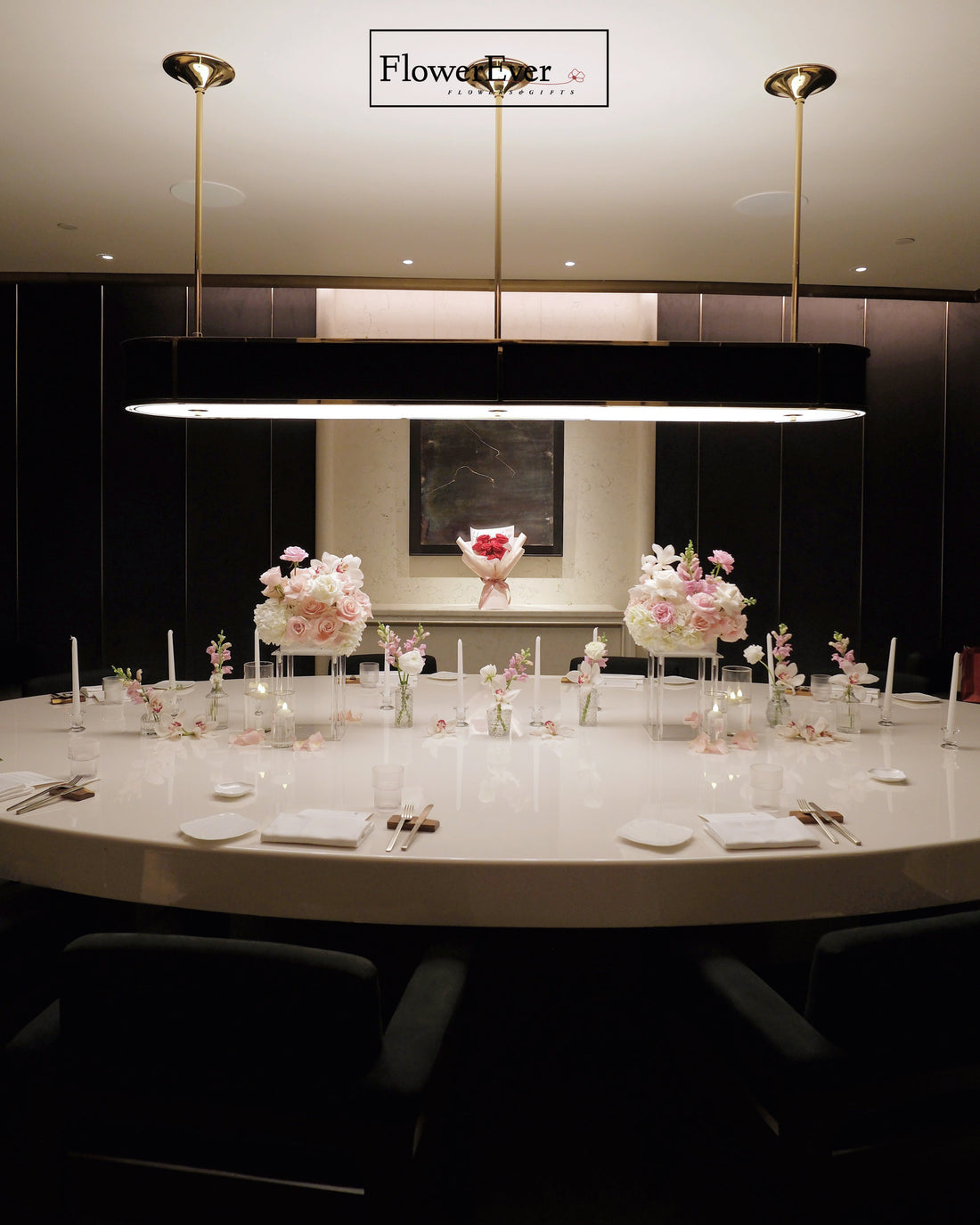Private event florals in NYC at Le jardinier restaurant 