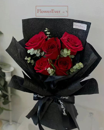 Rose Bouquet  with Eucalyptus in Floral Paper｜6 Stems &amp; 12 Stems