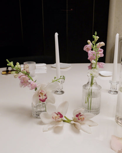 Chic floral decor for modern NYC private event dinner tables