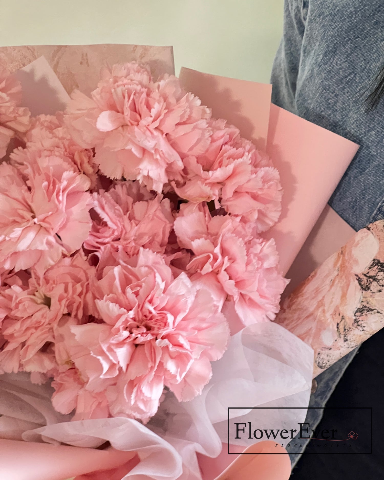 Pink Bloom Carnations Bouquet in Pink Floral Paper｜Perfect for Mom