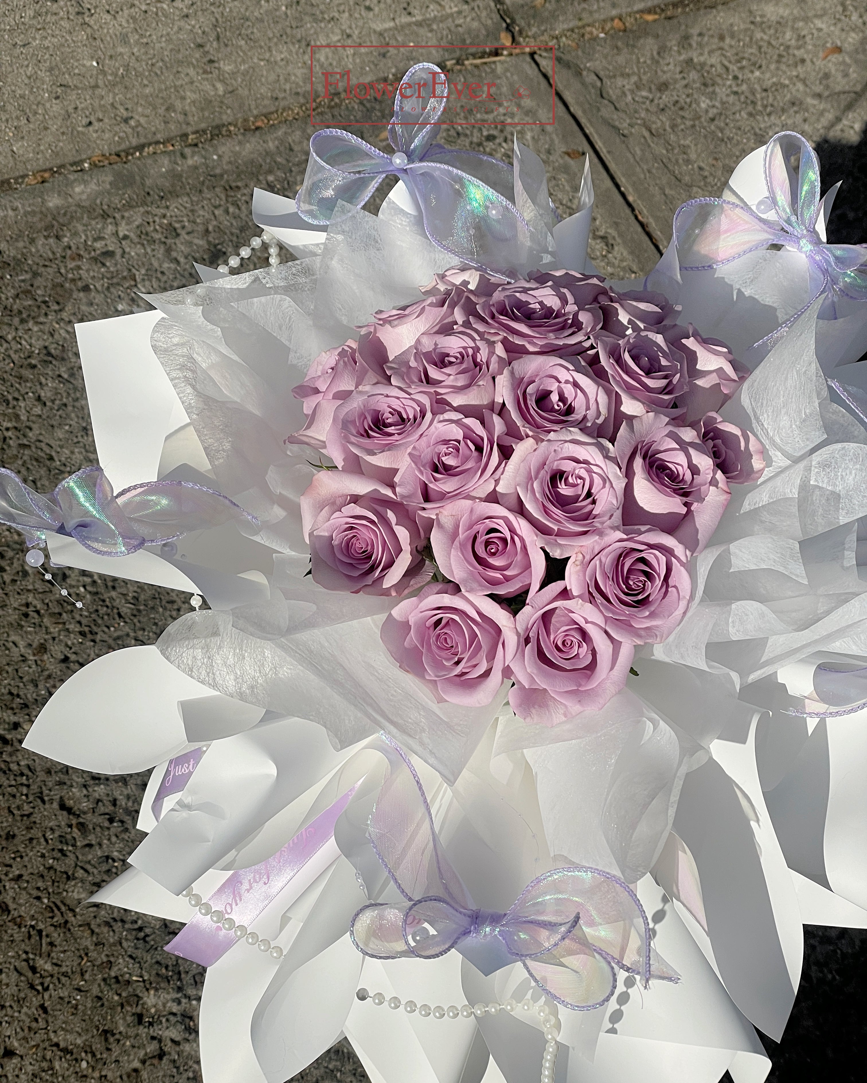 Ocean Song Purple Roses in Luxury Style｜24 Stems