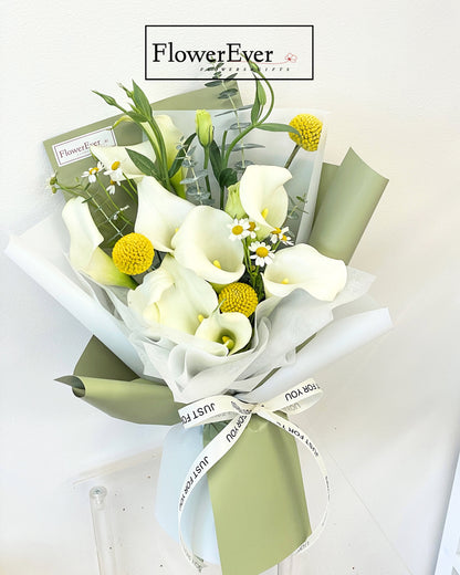 Mini Calla Lily Bouquet in Green Paper｜Refreshing Design