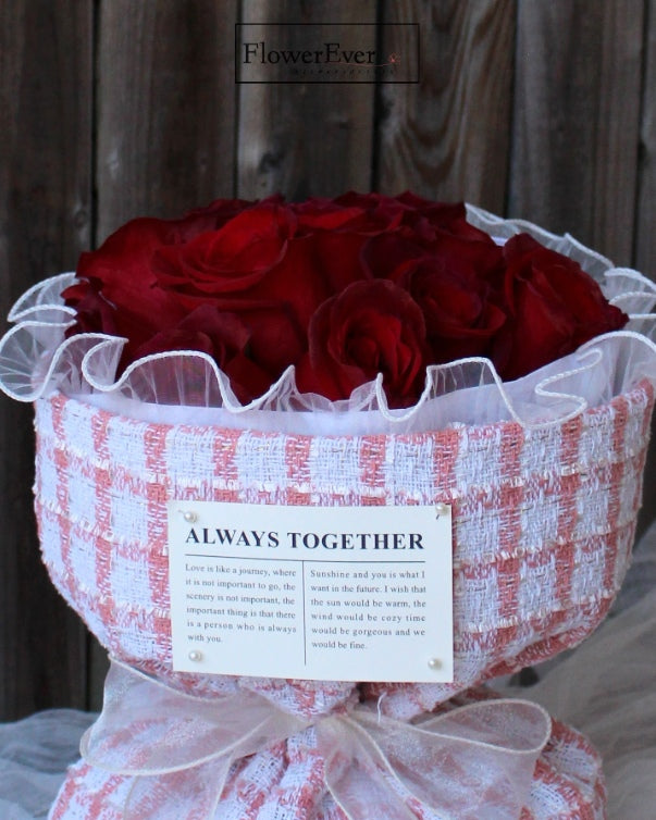 Graceful White and Red Rose Bouquet in Russian Chanel Style with 12 Stems