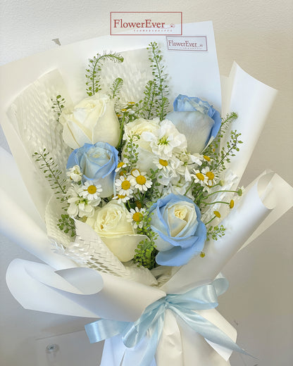 ICE Blue Flowers Bouquet with Rose, daisies, and stocks | 6 Stems &amp; 12 Stems
