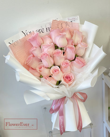 Pink Rose Bouquet in White Floral Paper｜12 Stems &amp; 24 Stems