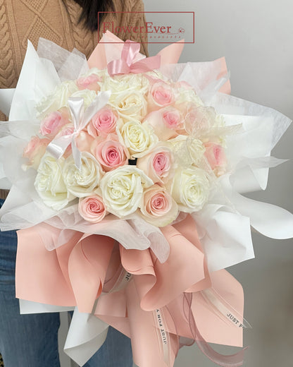 Pink Rose Round Bouquet in Luxury Style Wrapping