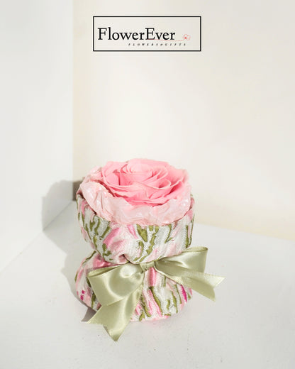 Stunning Preserved Real Rose Bouquet in Pink - A Contemporary Floral Gift