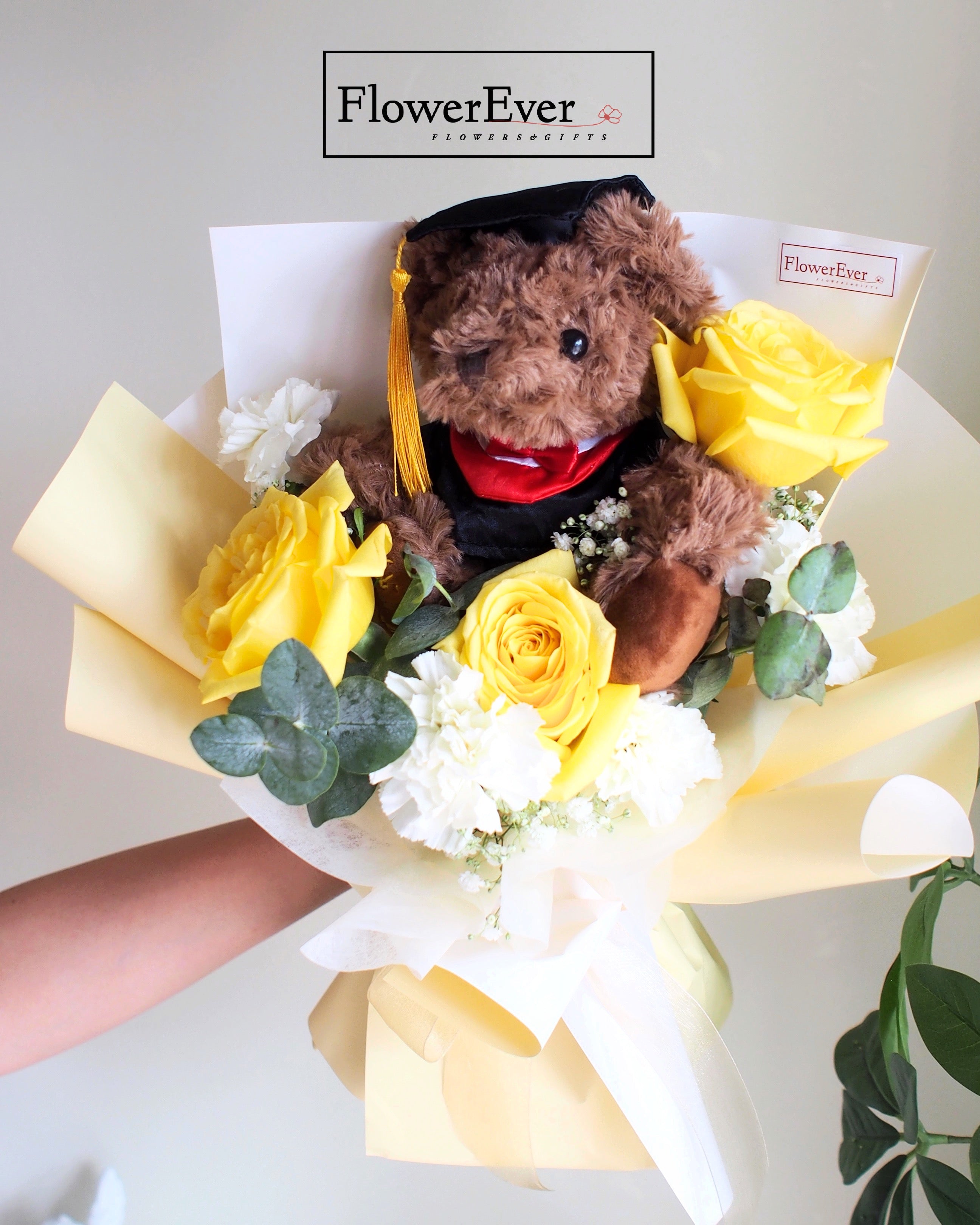 Rose Bouquet for Graduation with Black Teddy Bear｜3 Stem + Carnations