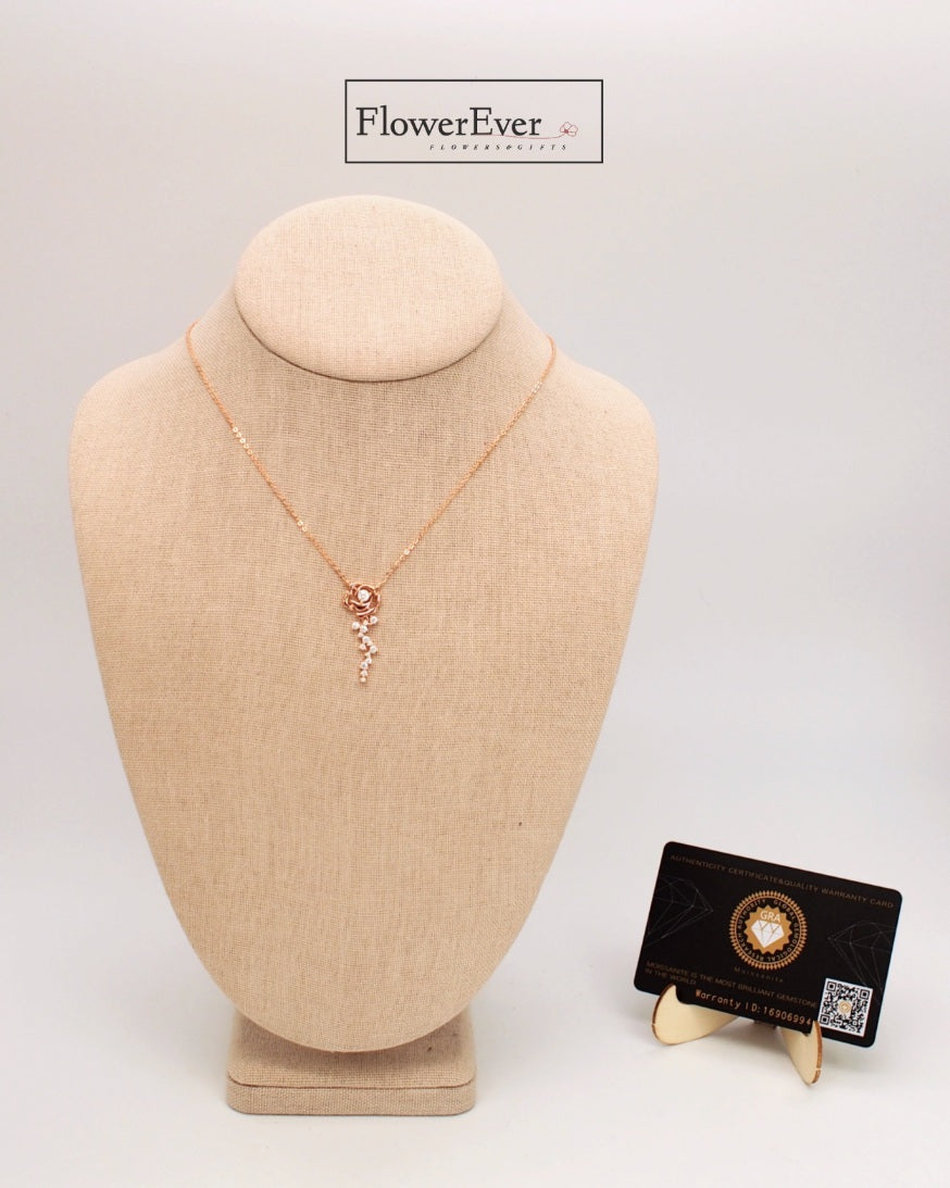 Graceful Rose Pendant Moissanite Necklace for Timeless Beauty