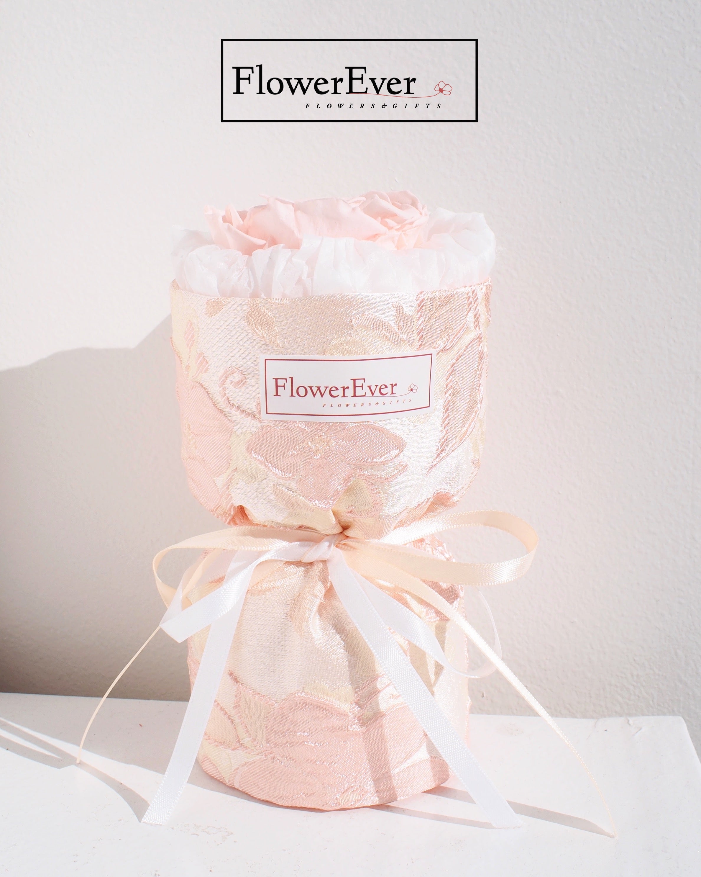 Preserved Real Rose Mini Pink Bouquet - Sweet &amp; Lovely