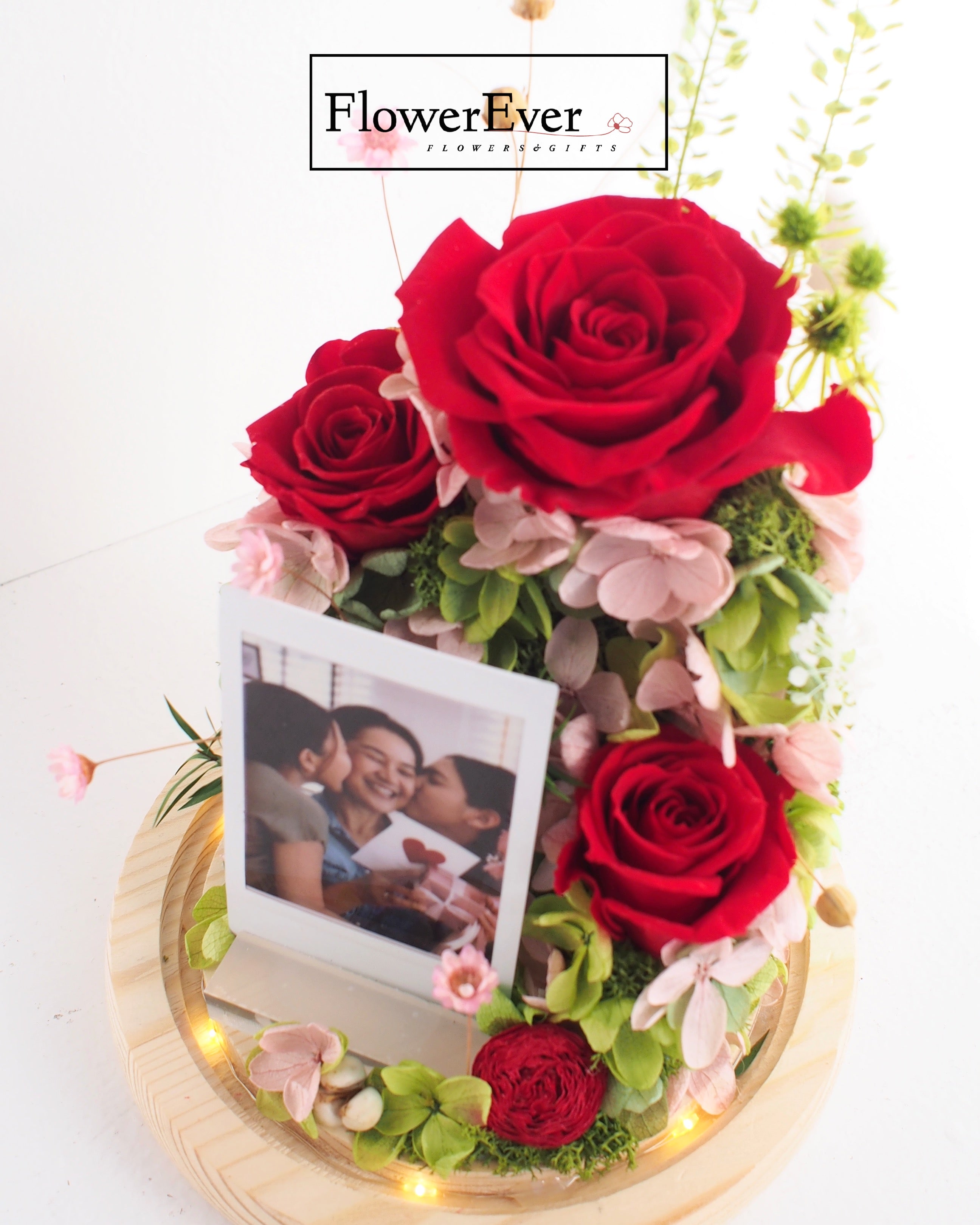 Preserved Real Roses Glass Dome Photo Frame｜Rose Secret Garden