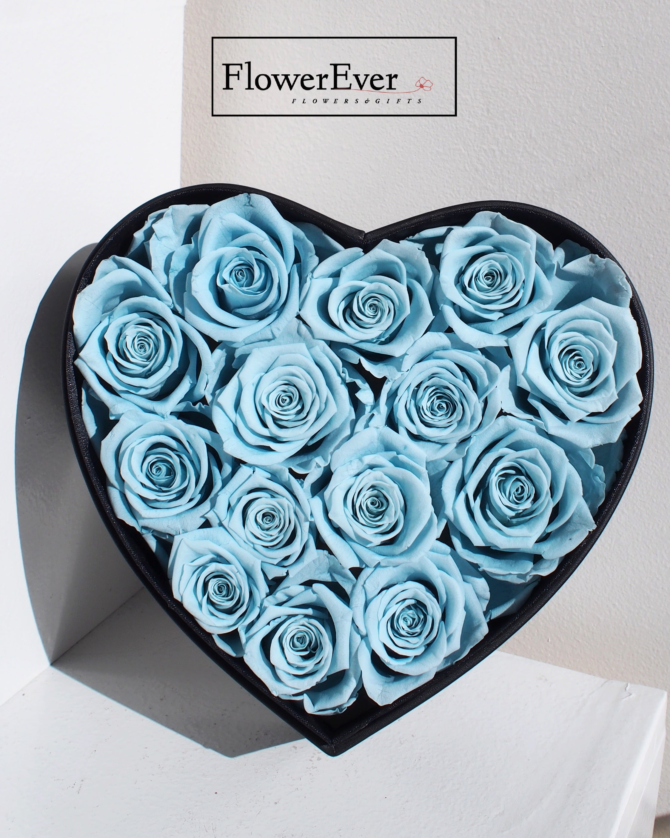 Preserved Real Roses Heart Box with Acrylic Protector｜15 Stems