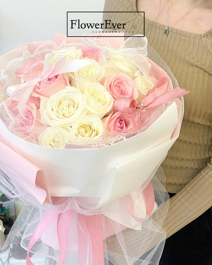 Wedding Veil Bouquet with Pink &amp; White Rose &amp; Ribbons｜Proposal Bouquets